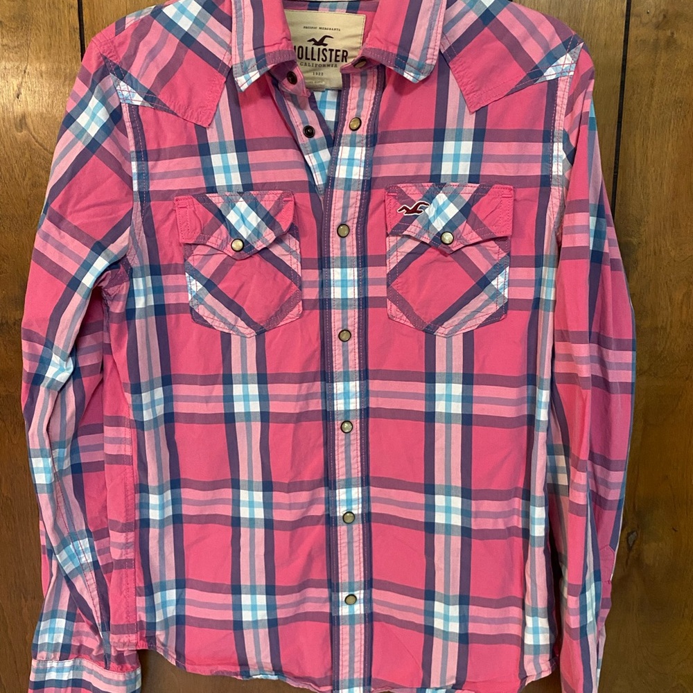EUC Hollister Pink and Blue Plaid Button-Down Shirt